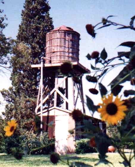 Ranch House Well Tank - Odessa Texas