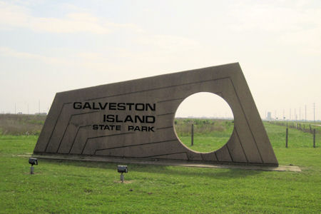 Park headquarters is just a temporary building but the classic “Dune Shaped” sign survived
